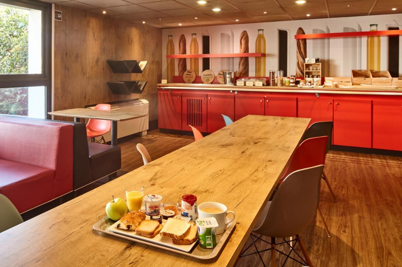 B&B Hotel Versailles Le Chesnay Exteriör bild